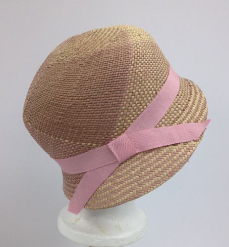 The hat is trimmed very simply with a hand-dyed petersham ribbon.