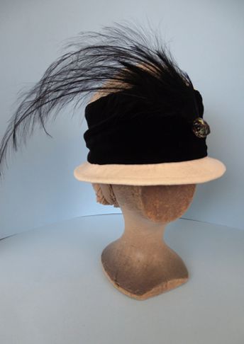 1914-cream-felt-hat-black-trims8.JPG