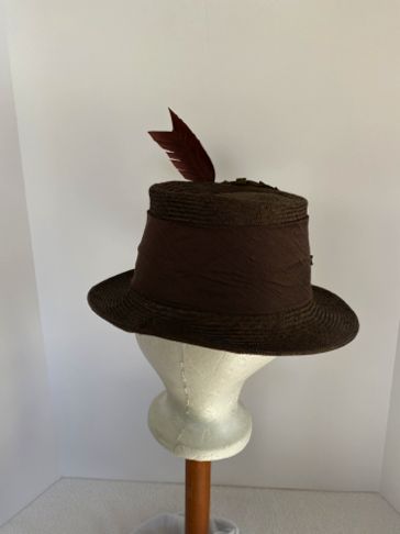The brim is slightly narrower at the back, for ease of wearing.