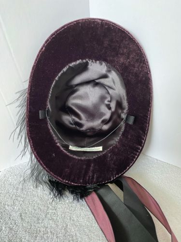 1860s-cloth-covered-hat-purple-velvet8