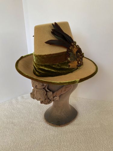 A hat band was made from bias strips of two different green silk velvets.