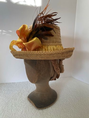 1880s-straw-hat-gold-ribbon-feathers3