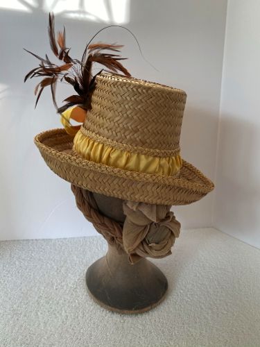 1880s-straw-hat-gold-ribbon-feathers6