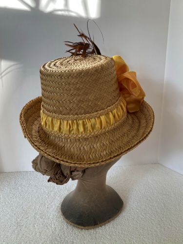 1880s-straw-hat-gold-ribbon-feathers8